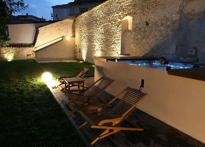 B&B Palazzo Rustici LʼAquila